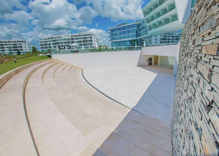 Hilton PilarSpa Hotel